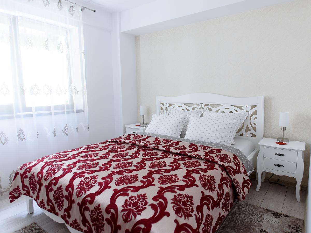 Carla'S Apartment, Airport & Train Station Shuttle Yaş Dış mekan fotoğraf